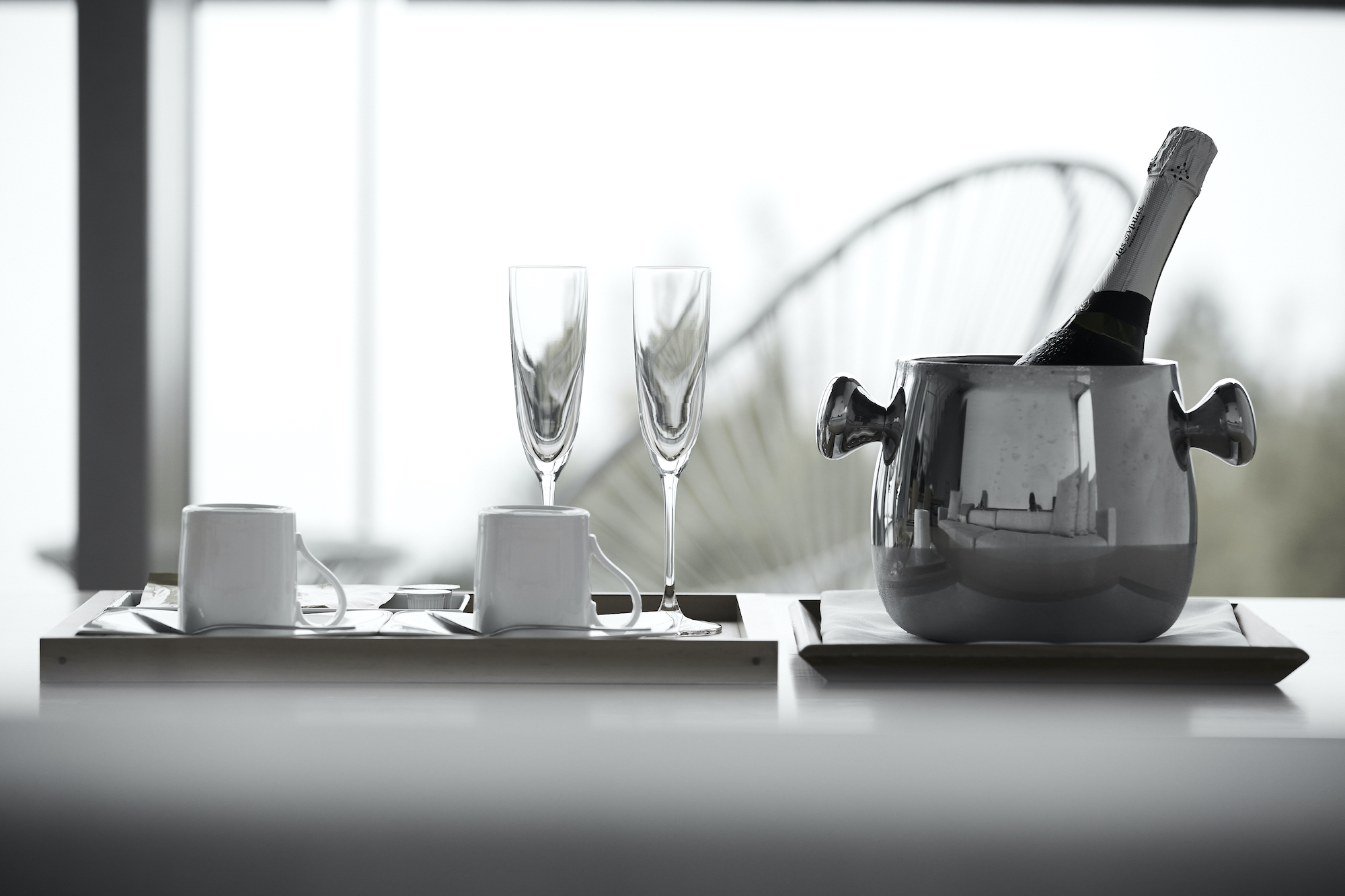 「友と 旅と ウェディング」