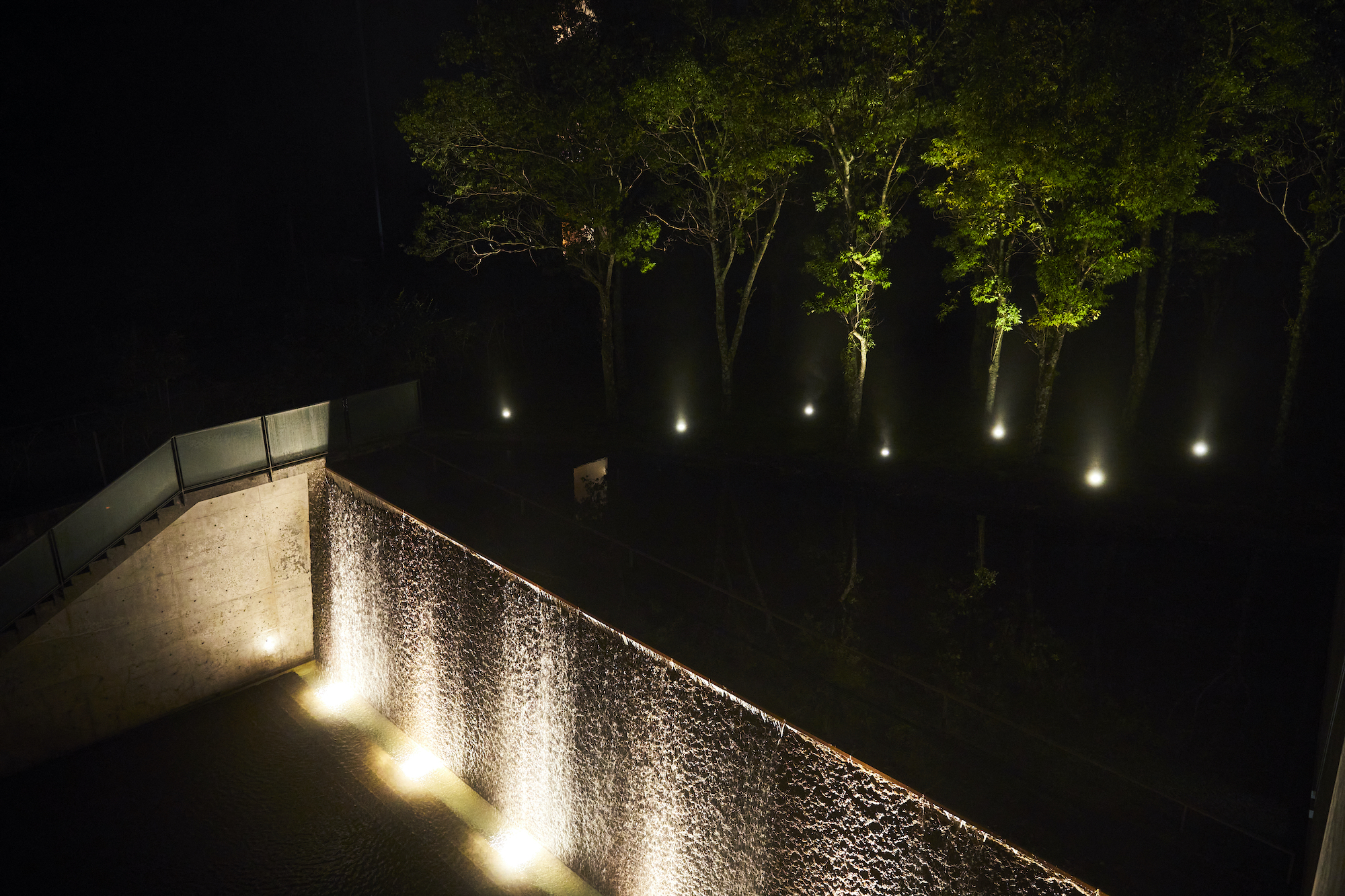 「友と 旅と ウェディング」